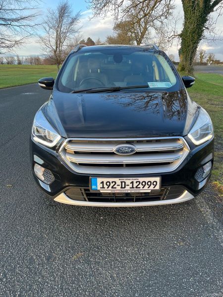 Ford Kuga 2019 commercial 2 seats 377975491