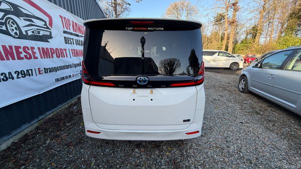 Toyota Noah 2022 8 SEATER 377977315