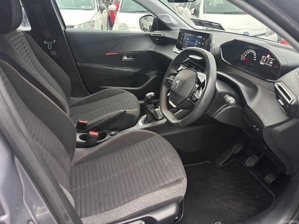 Peugeot 208 1.2 Puretech Active NCT 377981775