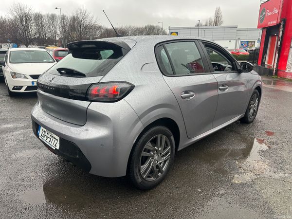 Peugeot 208 1.2 Puretech Active NCT 377981804