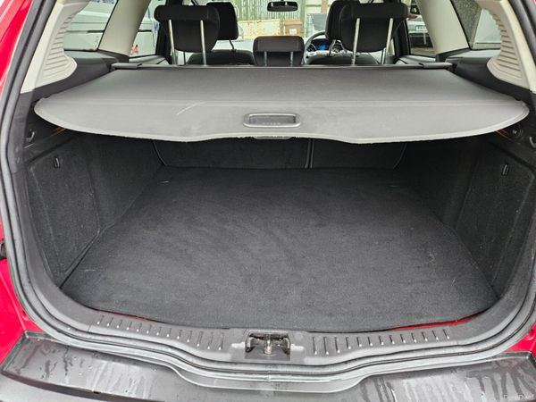 Ford Focus 2012 1.6 tdci estate low mileage 377982417