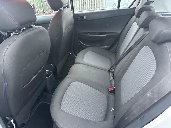 Hyundai i20 1.4 Diesel NCT TAX 377984343