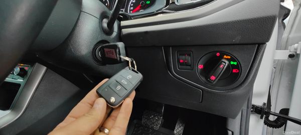 2019 VW POLO 1.0  Automatic TSI comfortline 377987264