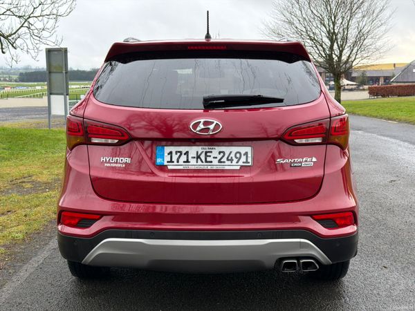 Hyundai Santa Fe 2017 4WD Low Mileage 377999046