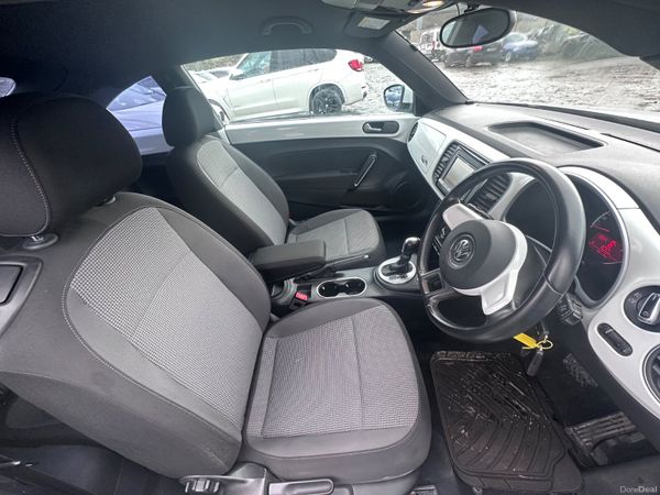 141 Volkswagen Beetle 1.2 Low Mileage 377900141