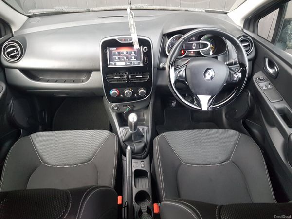 CLIO 1.2cc.. LOW KM .. NCT 05/27.. SAT NAV 377900671