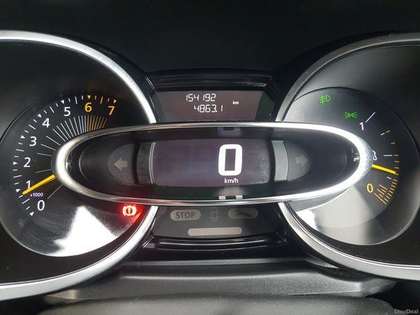 CLIO 1.2cc.. LOW KM .. NCT 05/27.. SAT NAV 377900675