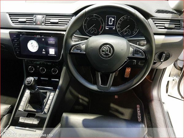 Skoda Superb 1.6 TDI 120bhp Style Manual T/Belt re 377916567