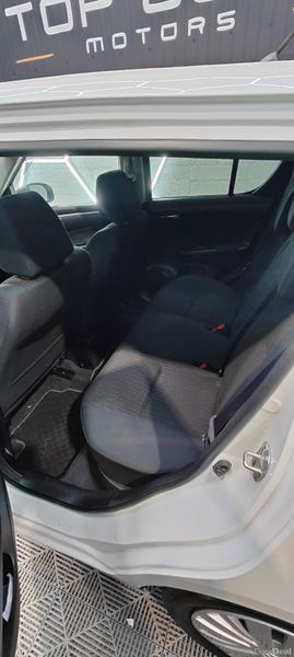 2016 Suzuki Swift 1.2 Petrol Automatic 377931070