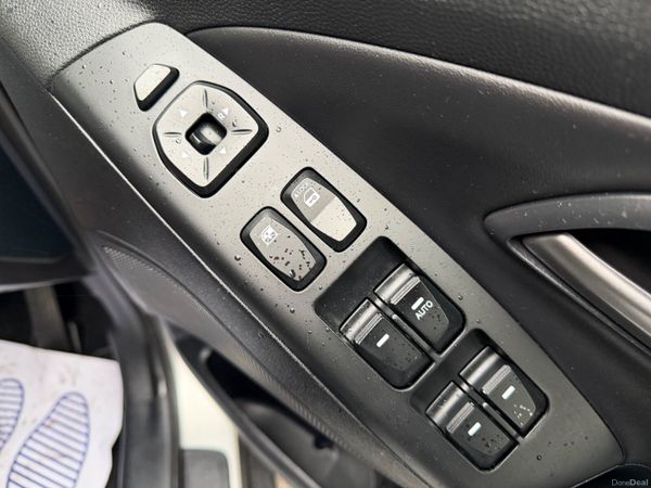 Hyundai ix35 2015 EXEC 1.7 CRDi 378045885