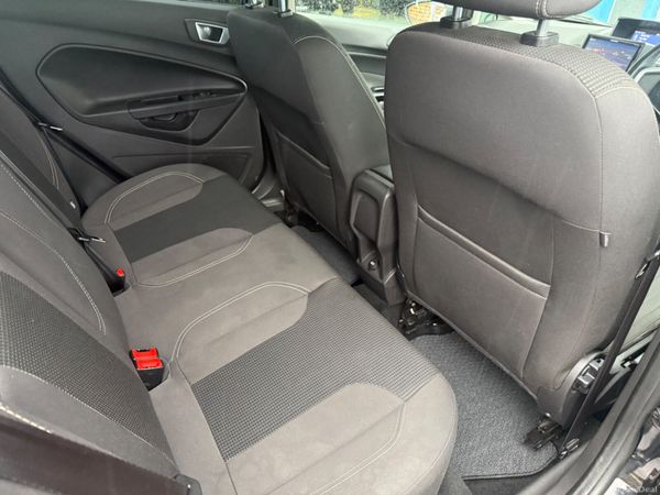 2016 Ford Fiesta 1.0 Eco Boost Automatic 378046379