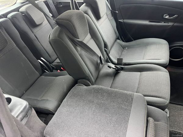 Renault Grand Scenic 2010(NCT 03/27) 378053973