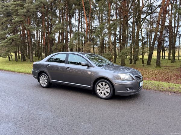 Toyota Avensis Diesel Luna D4D 378054243