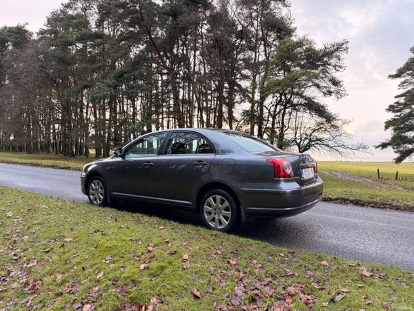 Toyota Avensis Diesel Luna D4D 378054245