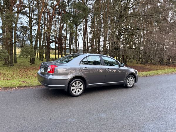 Toyota Avensis Diesel Luna D4D 378054249