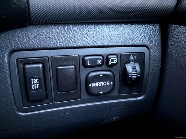 Toyota Avensis Diesel Luna D4D 378054255