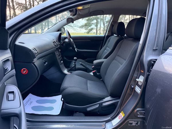 Toyota Avensis Diesel Luna D4D 378054259