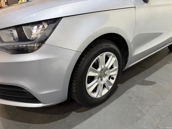 Audi A1 1.6 TDI - Manual 378058486