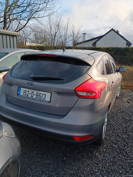 Ford Focus 2015 378069847