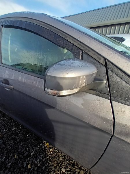 Ford Focus 2015 378070023