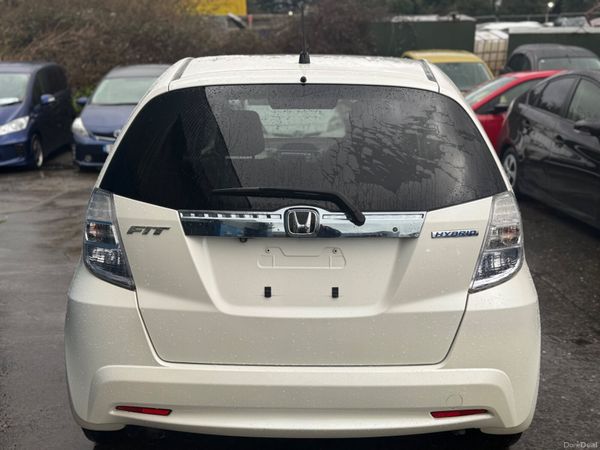 2013 Honda Fit Hybrid Automatic 378080838