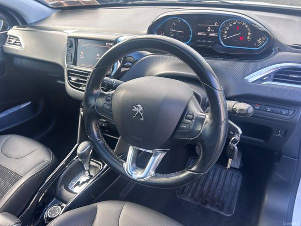 2019 PEUGEOT 2008 1.2 PETROL AUTO PAN ROOF 378088150