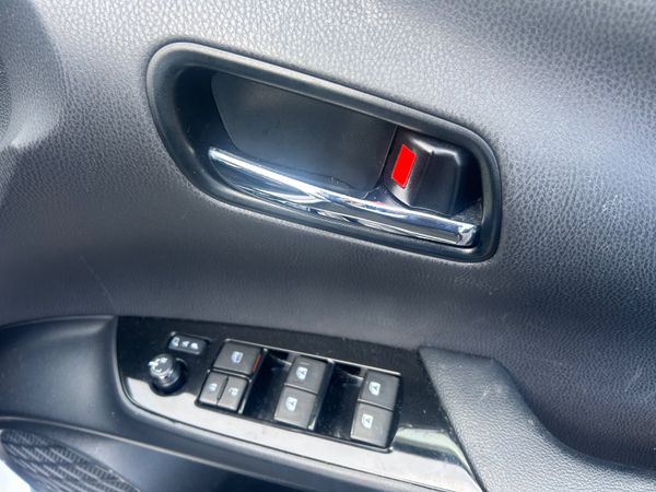 2016 TOYOTA PRIUS 1.8 PETROL HYBRID AUTO 378088507