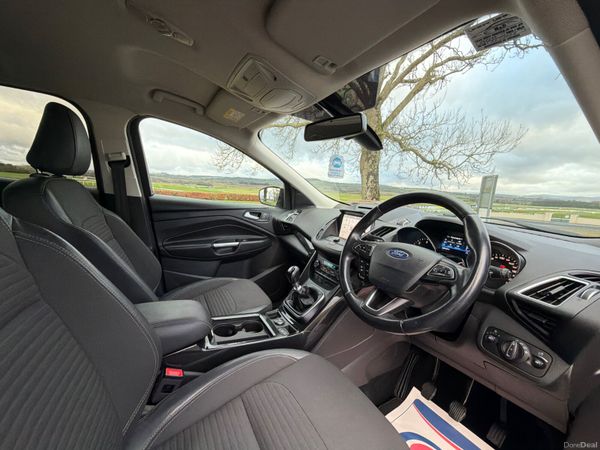 Ford Kuga 2019 TDCI 1.5 Titanium 378088943