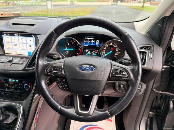 Ford Kuga 2019 TDCI 1.5 Titanium 378088961