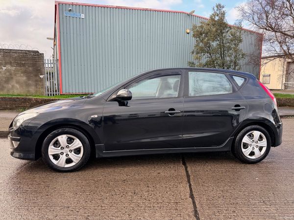 **Sale Agreed** Hyundai i30 2010 378112557
