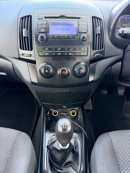 **Sale Agreed** Hyundai i30 2010 378112699