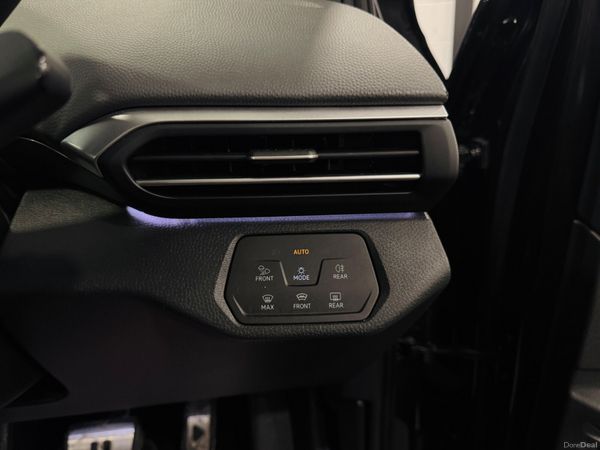 2021 Volkswagen ID.4-1st Max-Pan Roof 378114484