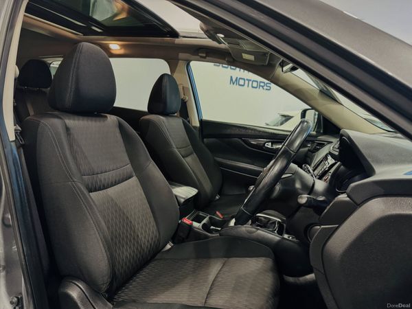 Nissan X-Trail 1.6-Premium-7 seater-Pan Roof 378116396