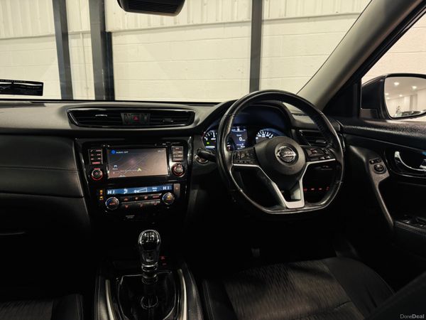 Nissan X-Trail 1.6-Premium-7 seater-Pan Roof 378116399