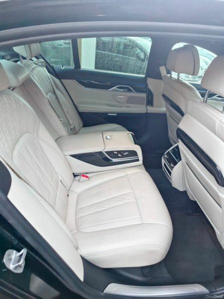 BMW 7-Series 730D M-SPORT  Full BMW S/H 378121497