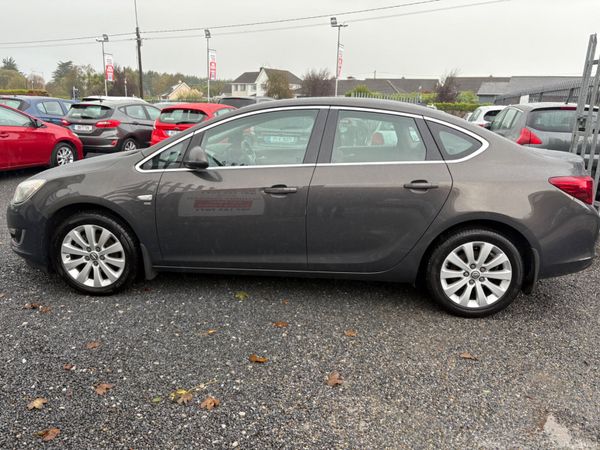 2015 Opel Astra 1.6 Sc 378131419