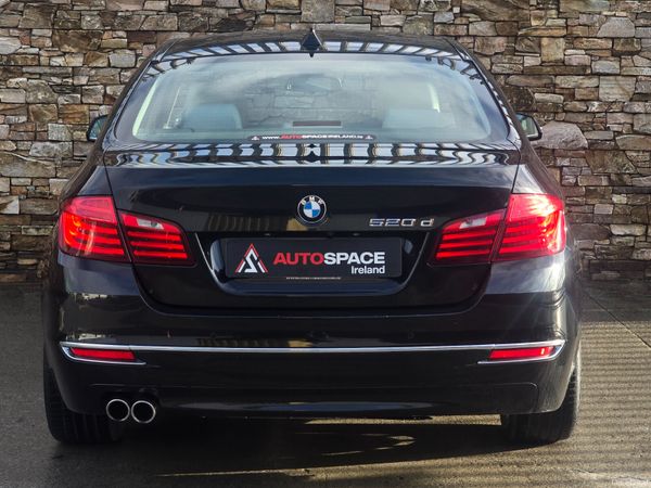 141 BMW 520d Luxury Automatic 378240675