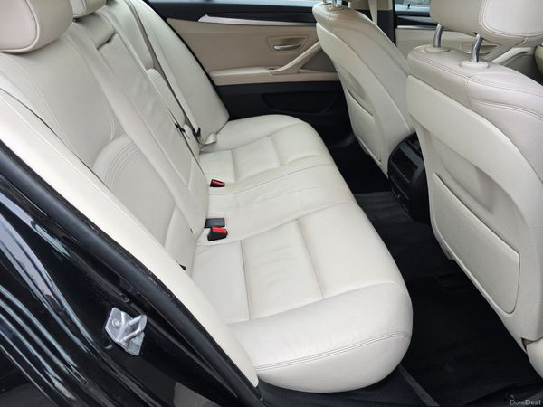 141 BMW 520d Luxury Automatic 378240699