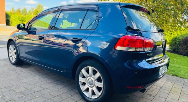 Volkswagen Golf 2012 1.2L TSI Automatic 378276275