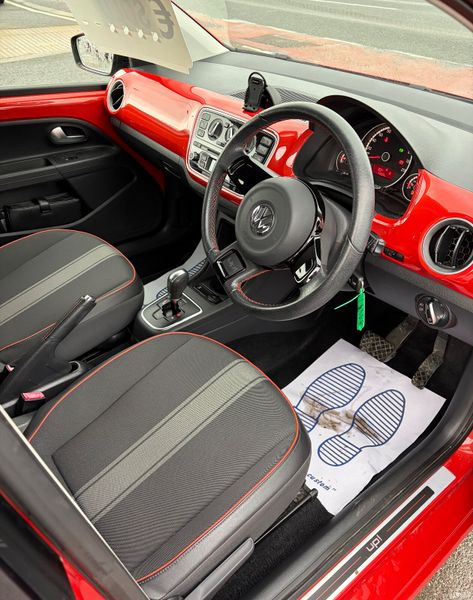 2014 Vw Up 1.0 petrol Auto LOW KMS 378290223