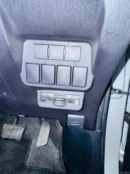 Toyota Prius Plus/Alpha Hybrid 7 Seater Excellent 378205283