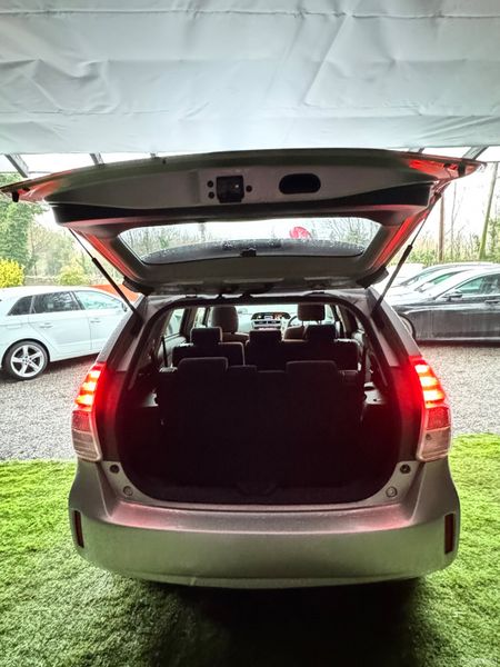 Toyota Prius Plus/Alpha Hybrid 7 Seater Excellent 378205291