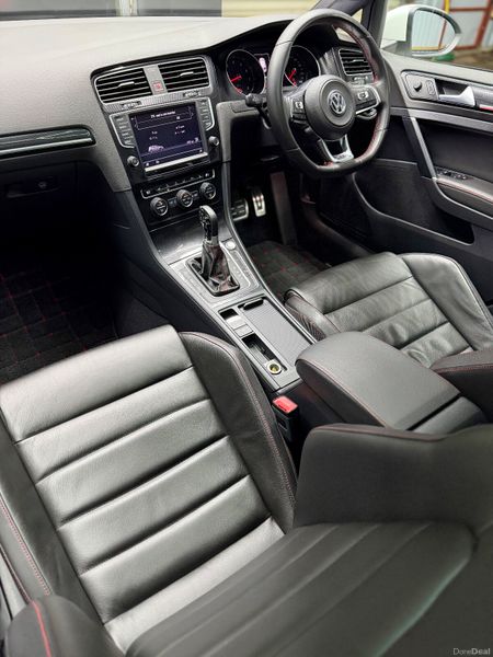 2015 VW Golf GTI - Pano roof + Leather seats 378208075