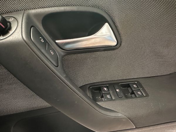 2012 Volkswagen Polo GTI – Automatic 378238262