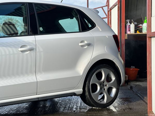 2012 Volkswagen Polo GTI – Automatic 378238233