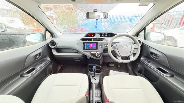 Toyota Aqua 2017 Hybrid Automatic 378361757