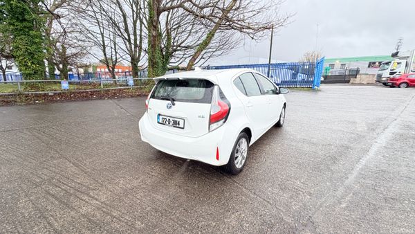 Toyota Aqua 2017 Hybrid Automatic 378361759