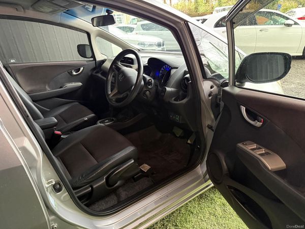 2012 Honda Fit Automatic 378362637