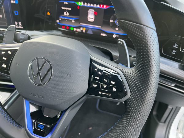 2023 (232) Volkswagen Golf R 20 Years 2.0 TSI 4Mot 378366051