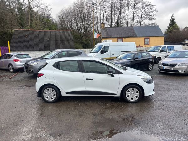 Stunning Low MLS Renault Clio NCT Warranty 378374888